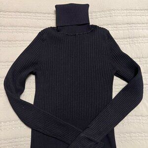 Zara Ribbed long sleeve sweater turtleneck top Black size small